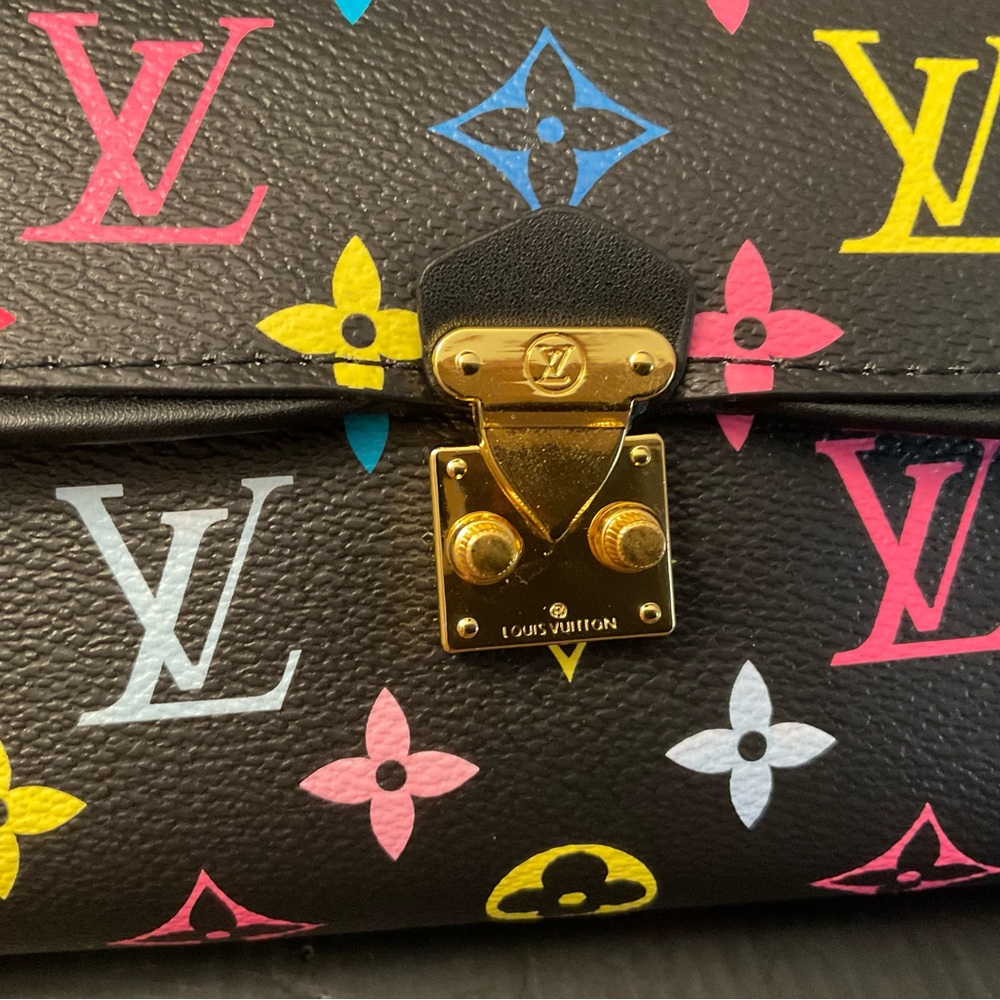 Multi Color Handbag - Picture 3 of 4